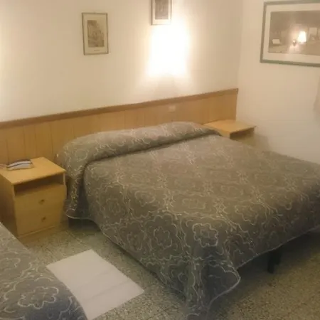 Albergo Le Rose Pistoia Zimmer foto